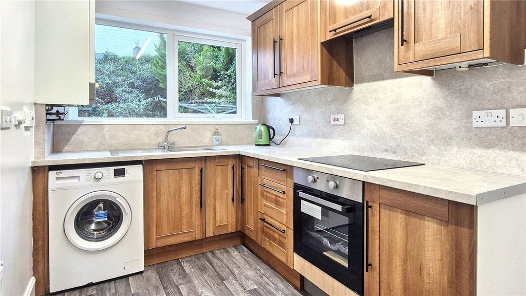 Additional image 4 of 2 bed flat for saleHenry Street, Dumfries, Dumfries And Galloway DG1