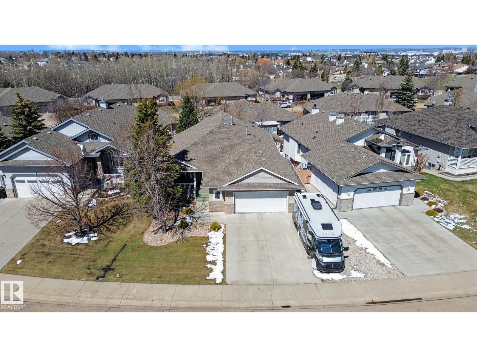 28 Charlton Way, Sherwood Park, AB, T8H2C7