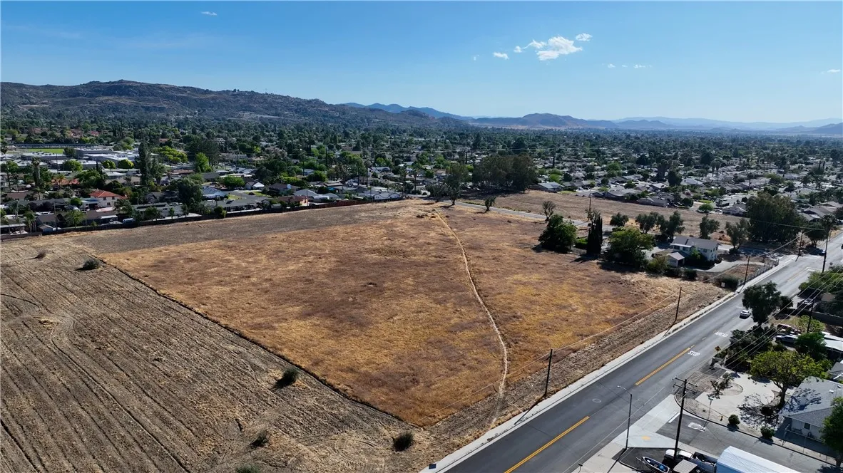Additional image 46 of 41531 Acacia Ave, Hemet, CA 92544
