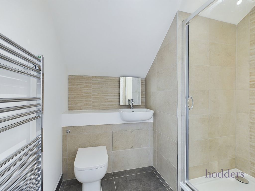 Additional image 10 of 2 bed flat to rentLondon Road, Staines-Upon-Thames, Surrey TW18