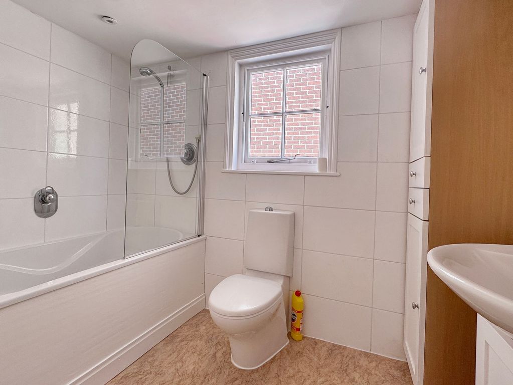 Additional image 10 of 3 bed flat to rentQuay Street, Woodbridge IP12