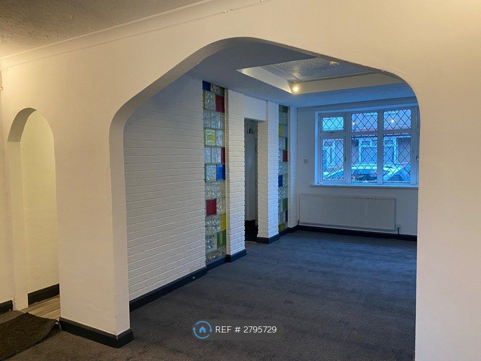 Additional image 2 of 3 bed terraced house to rentDaubney St, Cleethorpes DN35