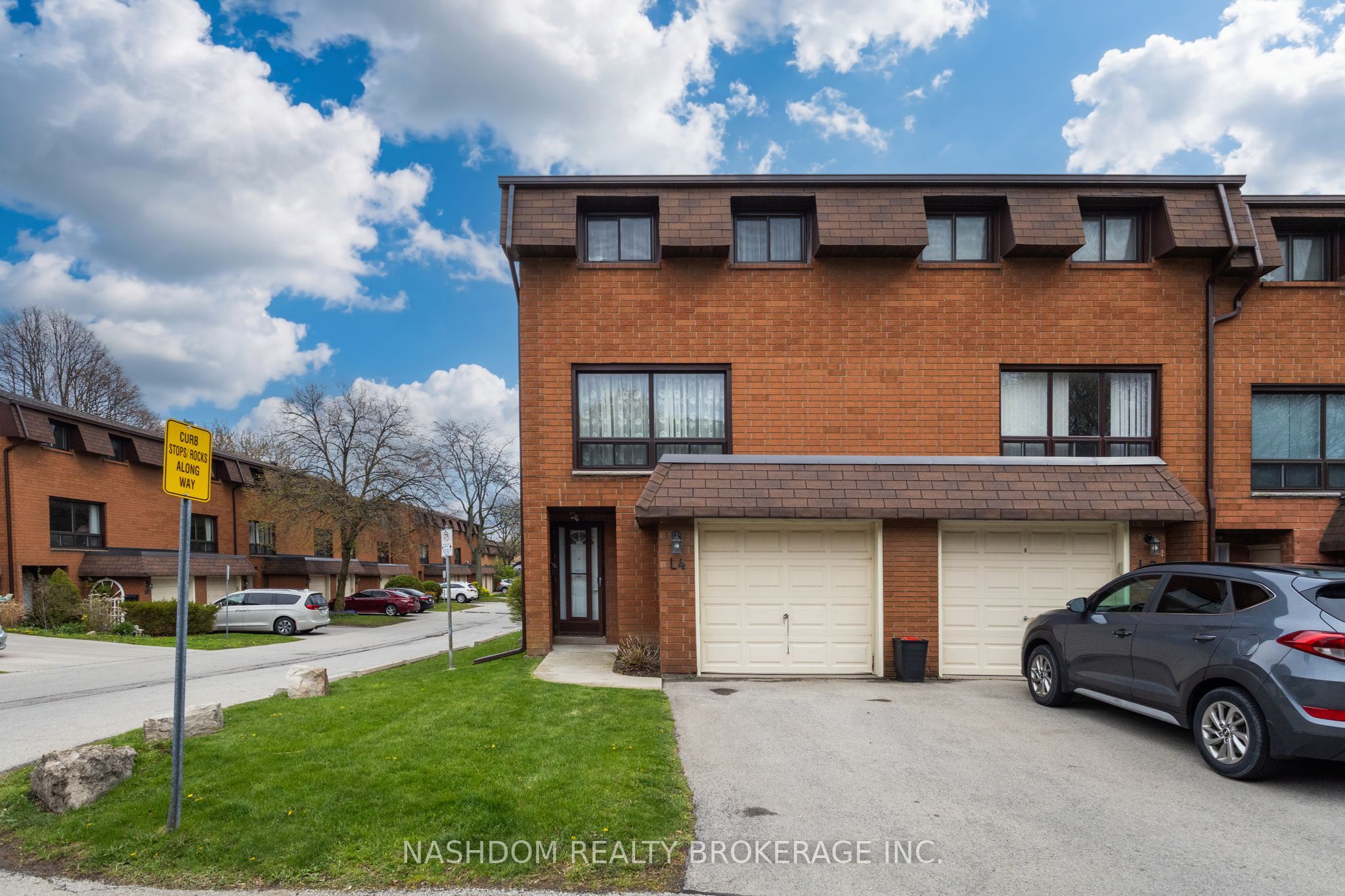 Additional image 2 of L4-444 Stone Church Road W, Hamilton, ON, L9B 1R1