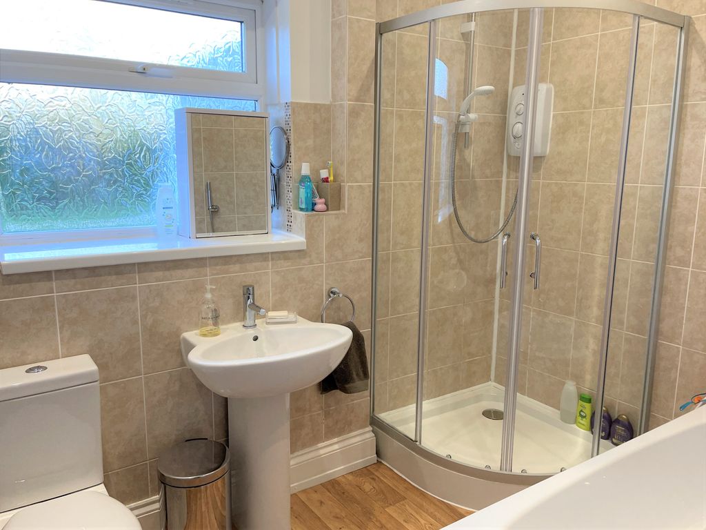Additional image 14 of 5 bed detached bungalow to rentHigher Marley Road, Exmouth EX8