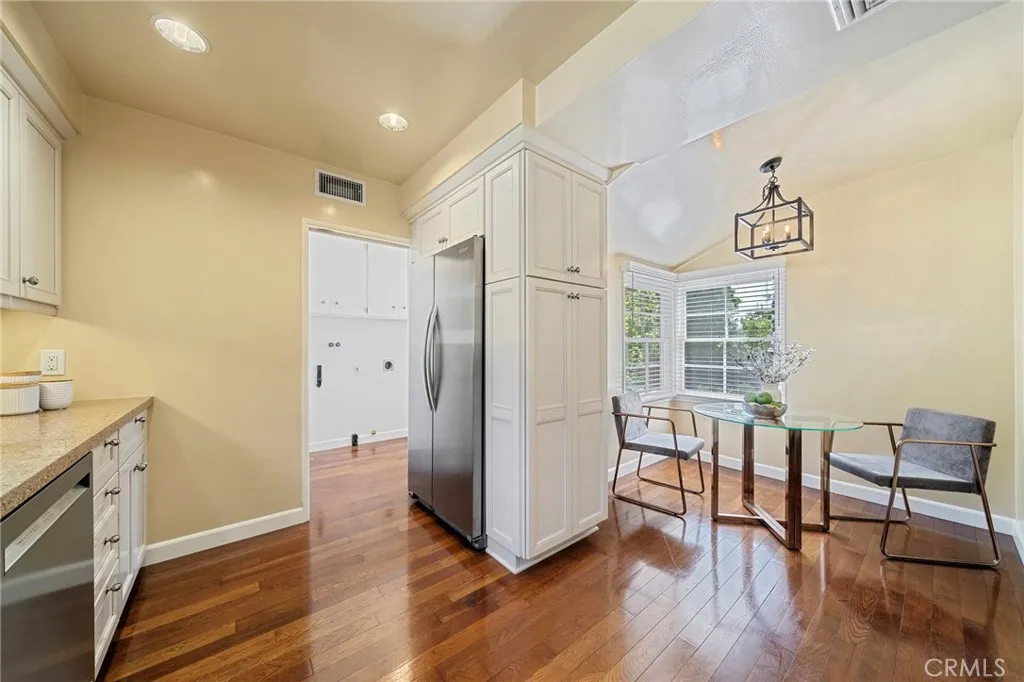Additional image 22 of 678 W Highland Ave, Sierra Madre, CA 91024
