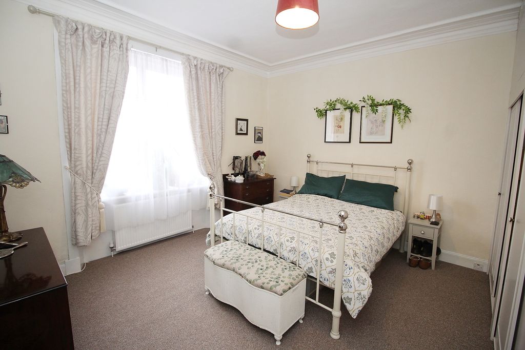Additional image 8 of 2 bed flat for saleGrange Place, Alexandria G83