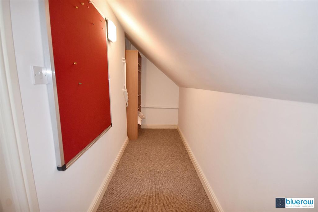 Additional image 18 of 3 bed flat to rentHall Road West, Liverpool L23