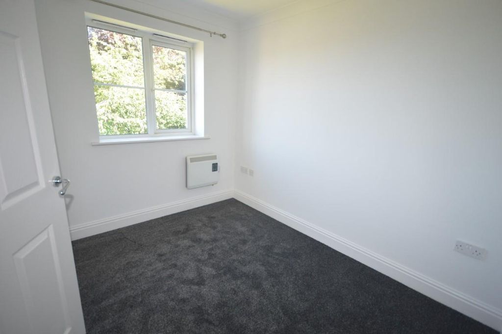 Additional image 8 of 2 bed flat to rentTresvavean Hill, Lanner, Redruth TR16