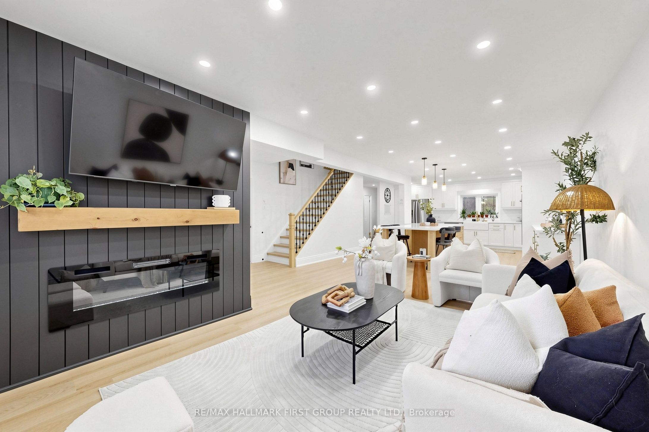 Additional image 5 of 16 Mcfarlane Court, Whitby, ON, L1N 5T8
