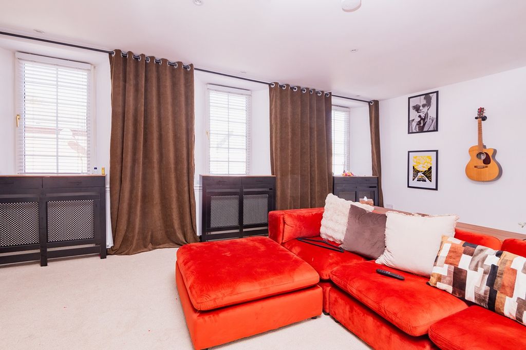 Additional image 2 of 3 bed flat for saleBaltic Street, Montrose DD10