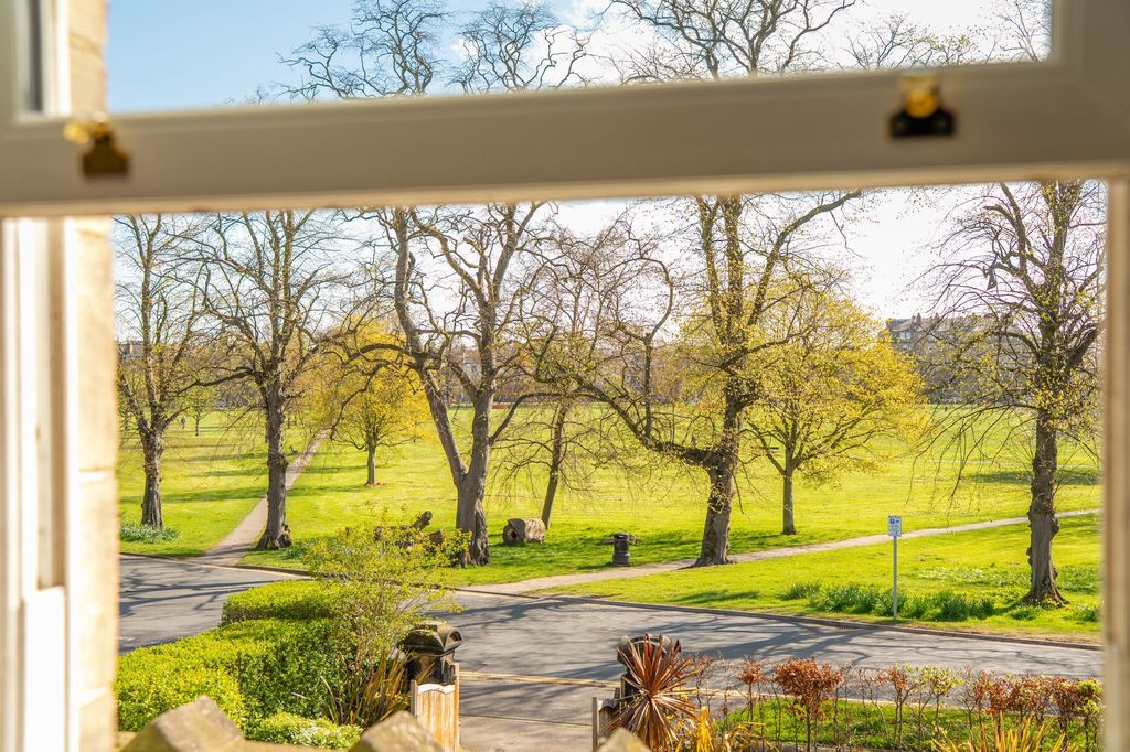 Additional image 22 of 4 bed flat to rentBeech Grove, Harrogate HG2