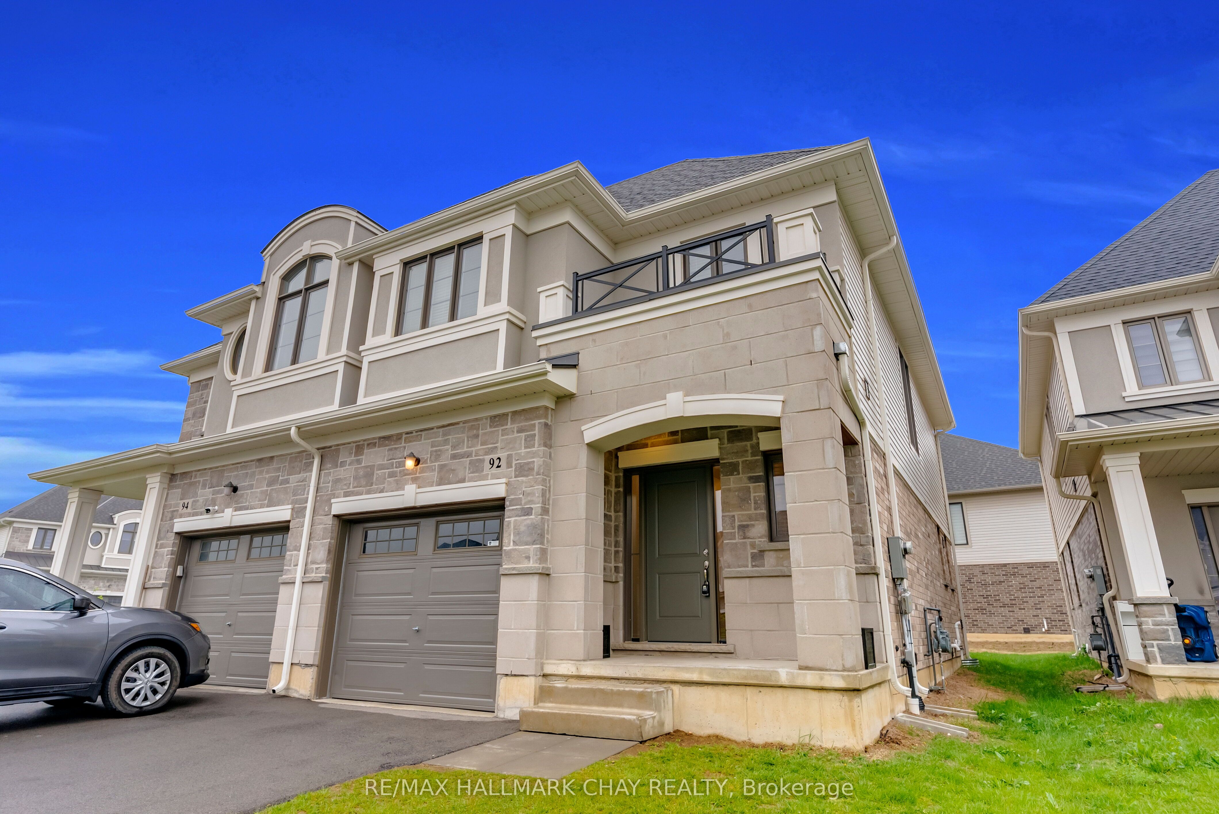 Additional image 3 of 92 Aquasanta Crescent, Hamilton, ON, L9B 0J9