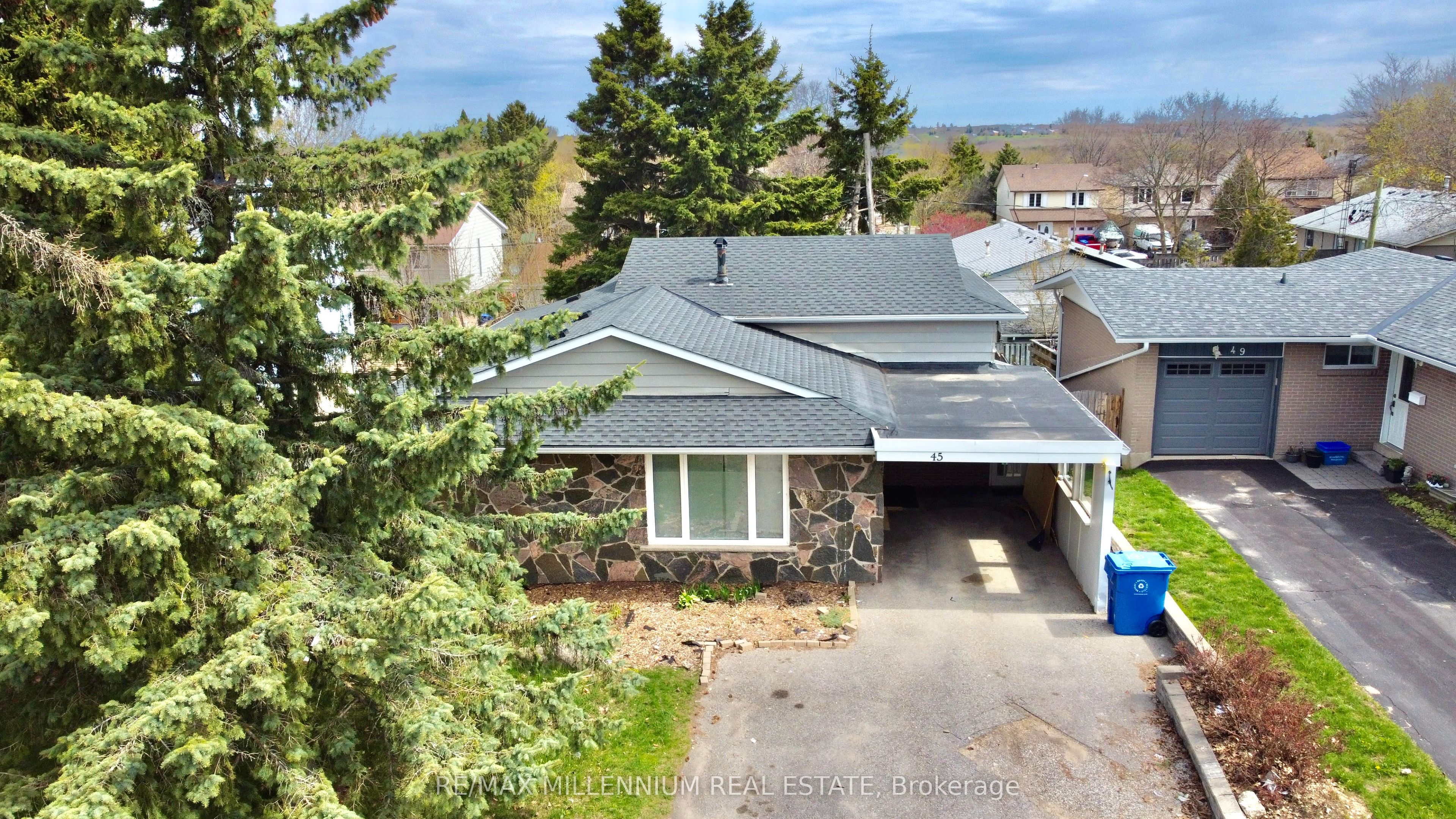 45 Caledonia Road, Orangeville, ON, L9M 2V2