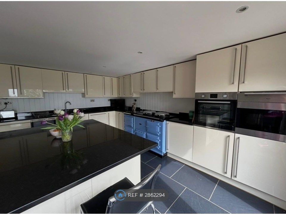 Additional image 10 of 5 bed semi-detached house to rentMill Lane, Midhurst GU29