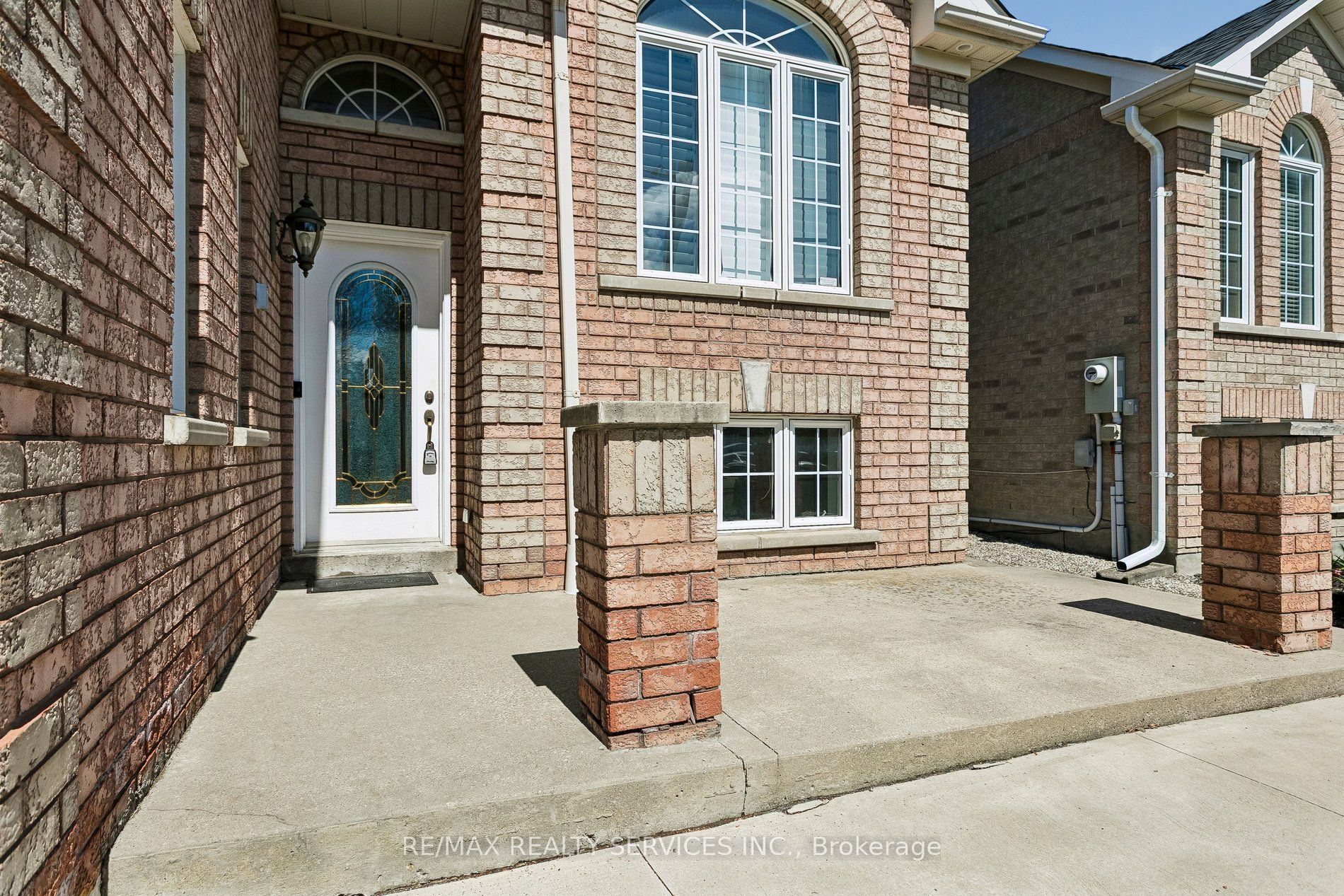 12 Goldie Avenue, Brampton, ON, L7A 2C8 photo 3