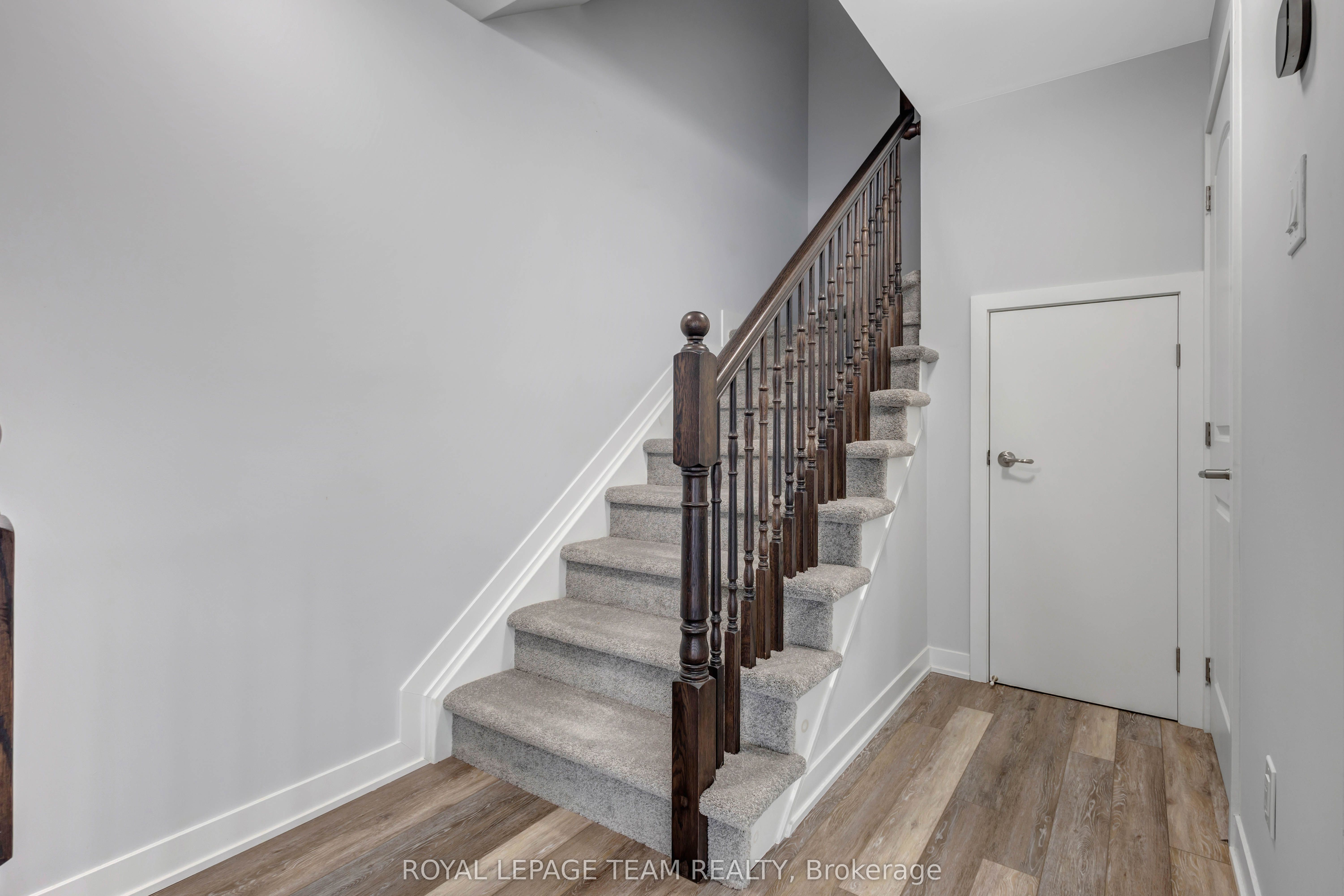 Additional image 4 of 1018 Parnian Private, Ottawa, ON, K2J 7K6