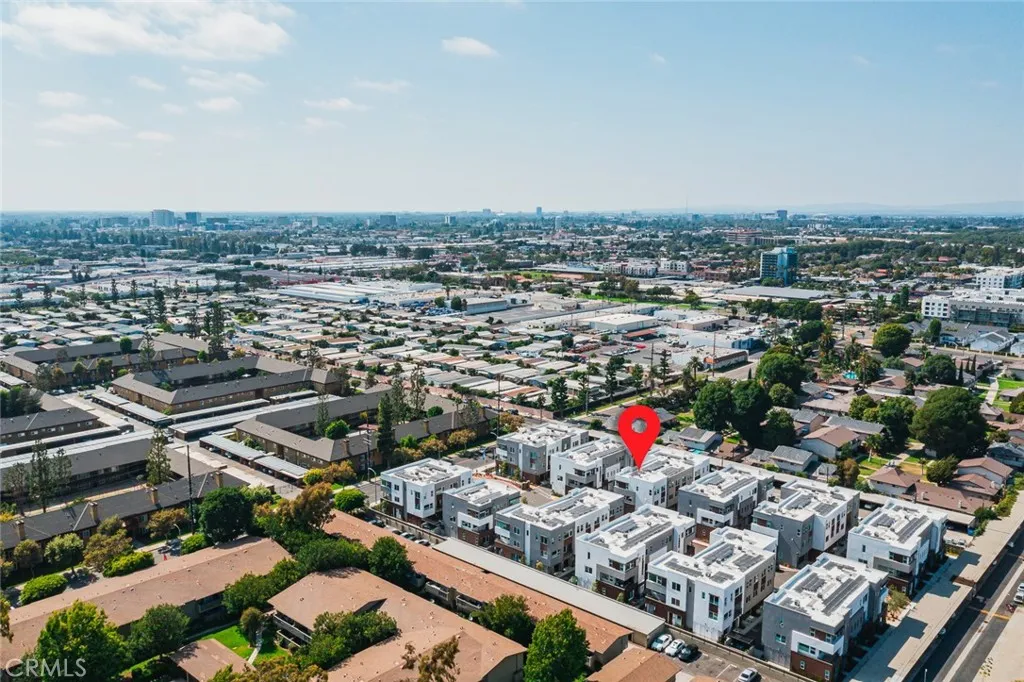 Additional image 66 of 609 S Lyon Street, Santa Ana, CA 92705
