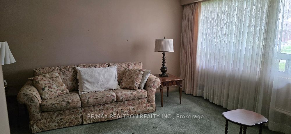 Additional image 4 of 45 Lewiston Road, Toronto, ON, M1P 1X8