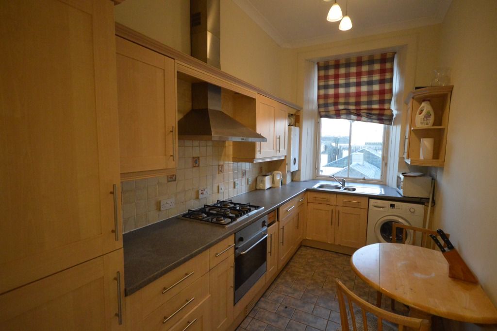 Additional image 12 of 2 bed flat to rentTay Street, Perth, Perthshire PH1