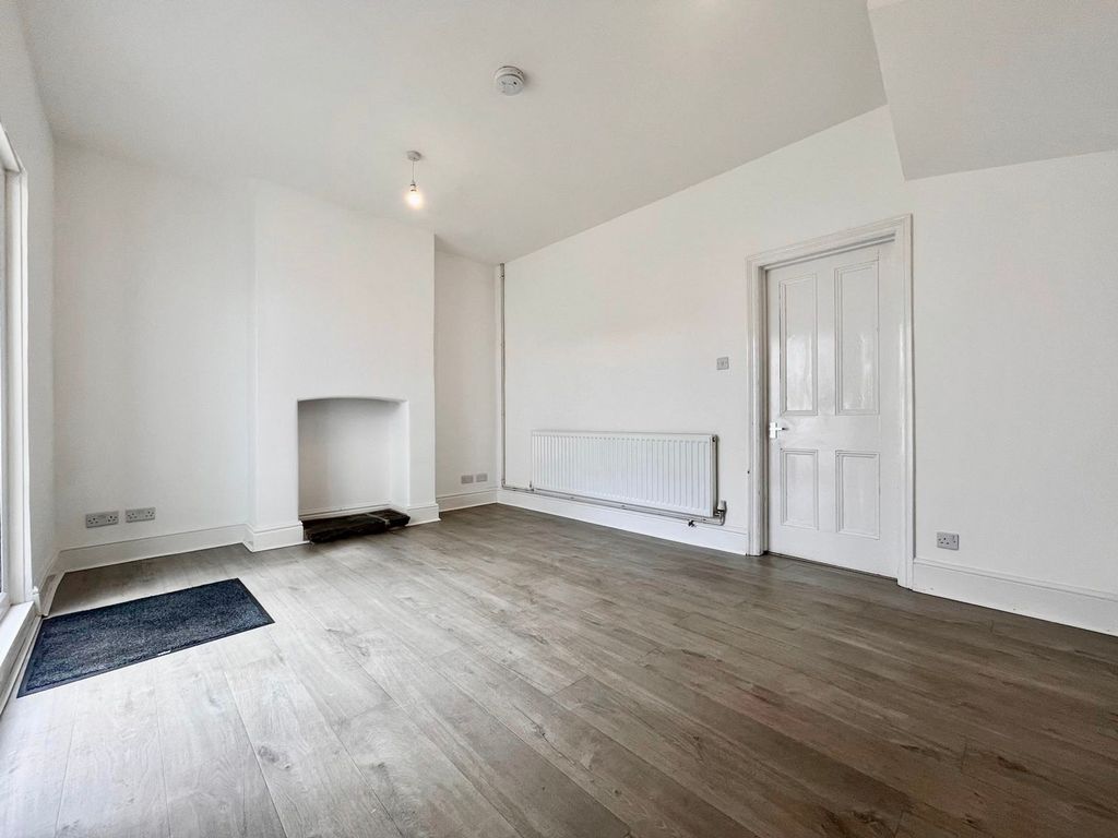 Additional image 12 of 3 bed terraced house to rentColne Street, Newport NP19