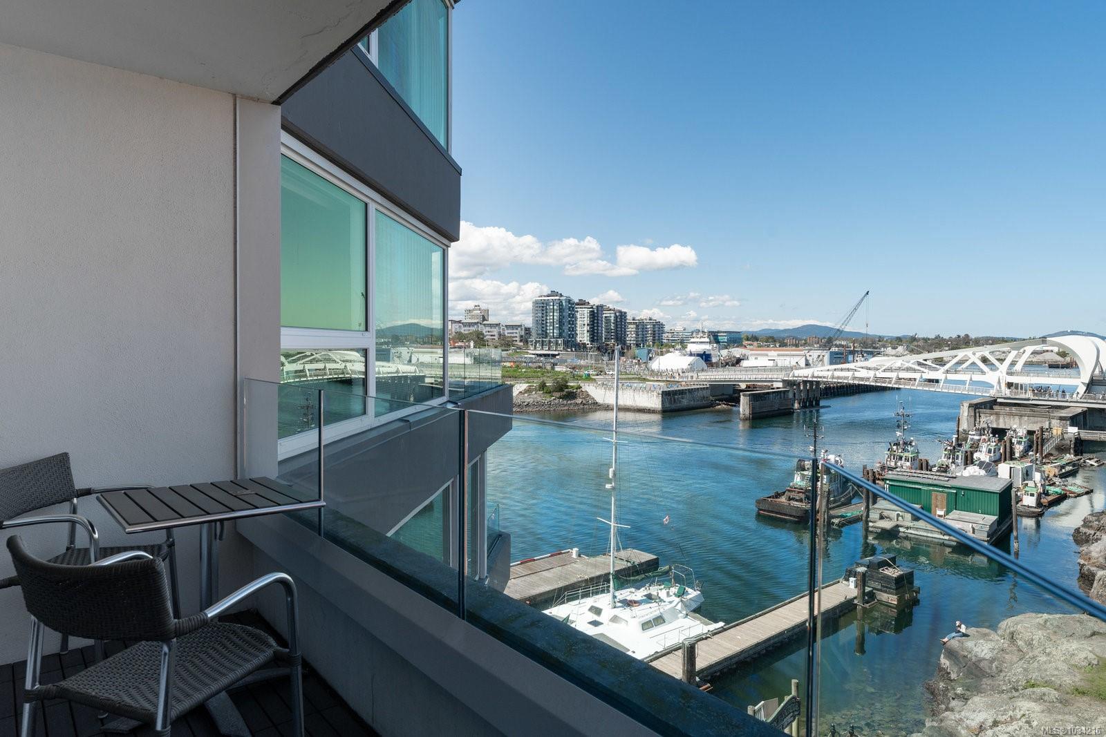 401-1234 Wharf Street, Victoria, BC, V8W 3H9
