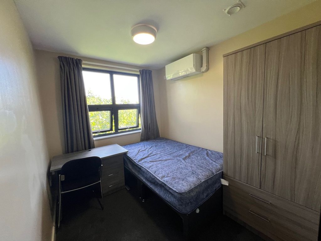 Additional image 17 of 7 bed flat to rentClassic House, Stokes Croft, Bristol BS1