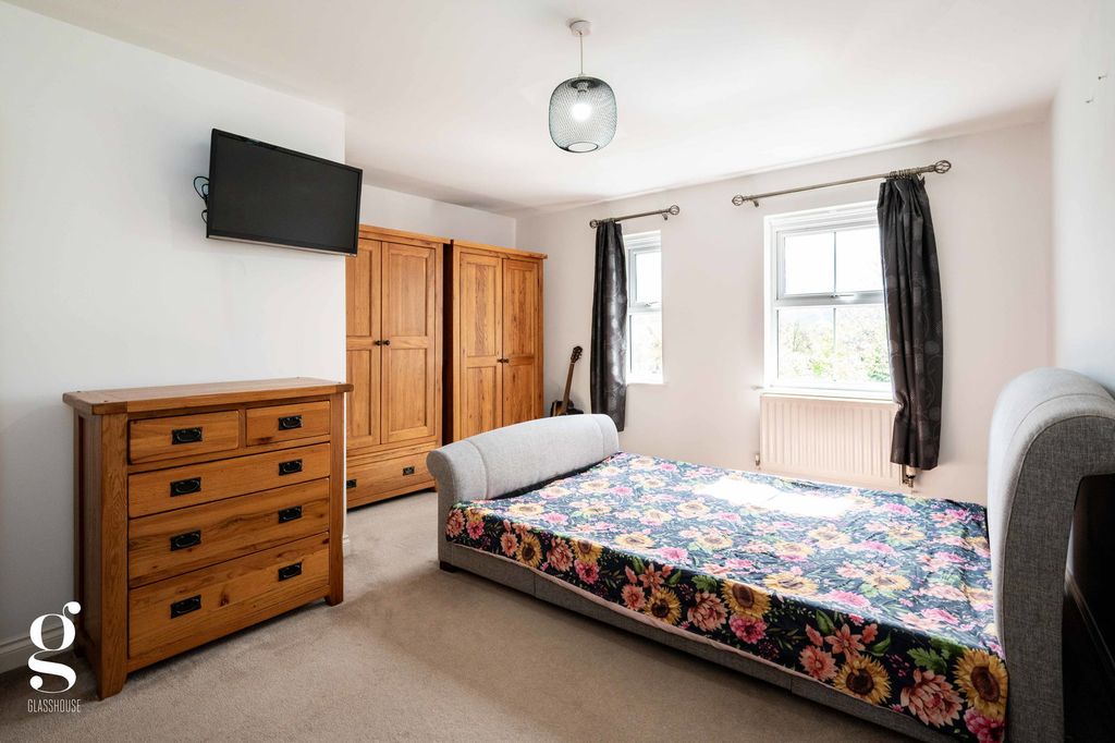 Additional image 12 of 4 bed terraced house to rentStaddlestone Circle, Saxon Gate, Hereford HR2