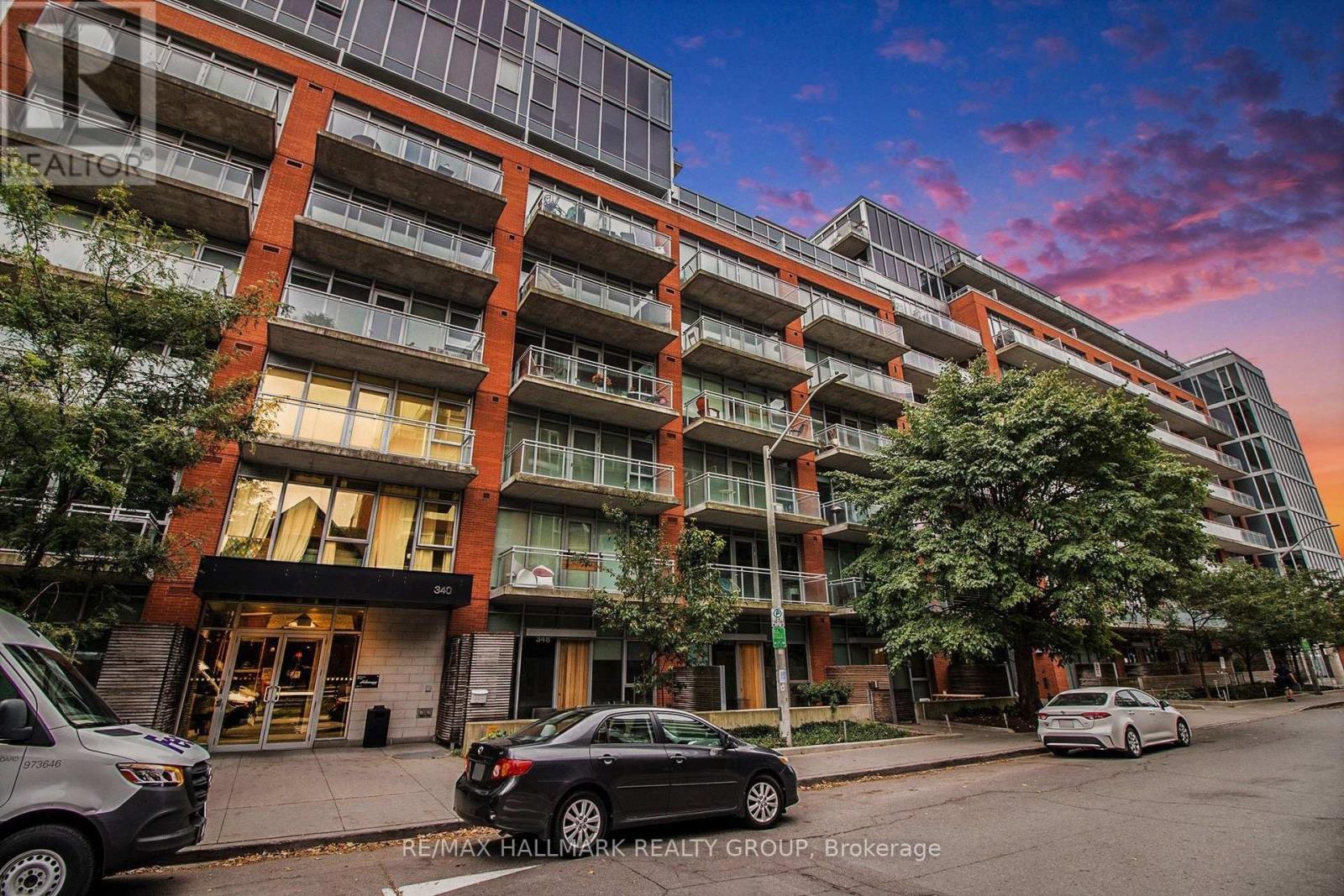 842 - 340 MCLEOD STREET