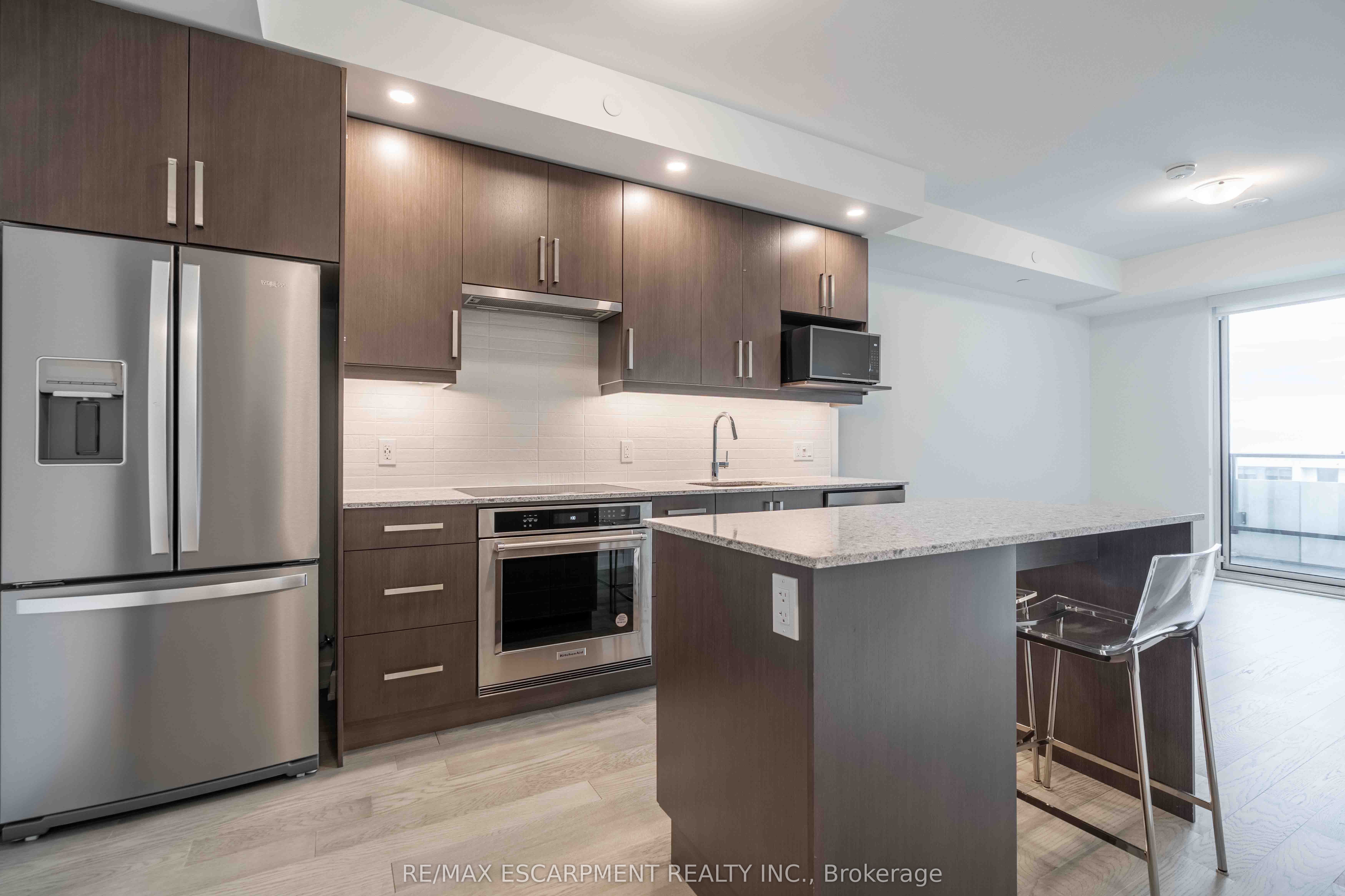 Additional image 6 of 918-3220 William Coltson Avenue, Oakville, ON, L6H 7X9