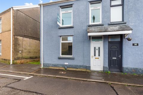 Phyllis Street, Cwmdu, Swansea SA5