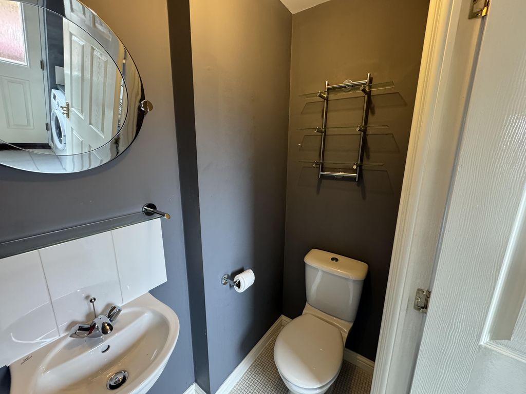 Additional image 18 of 4 bed detached house to rent52 St. Martin Crescent, Dundee DD3