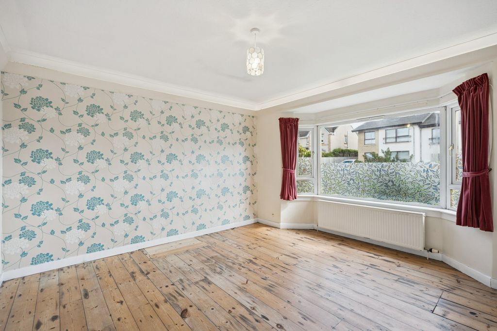 Additional image 2 of 3 bed detached bungalow to rentBlinkbonny Road, Falkirk, Stirling FK1