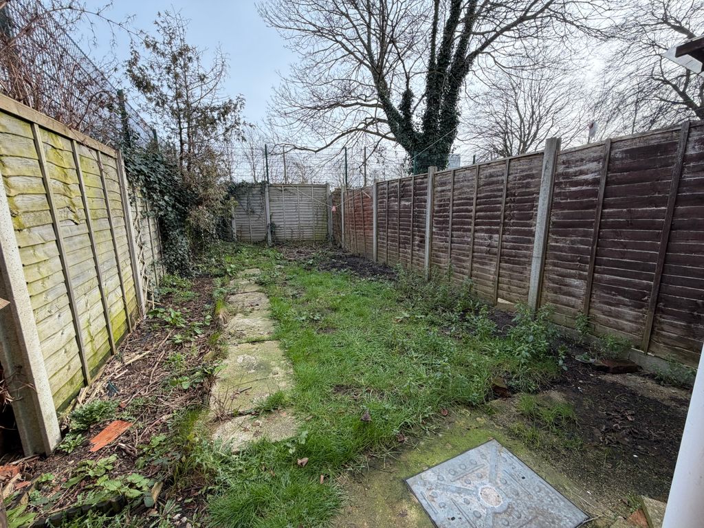 Additional image 8 of 2 bed terraced house to rentLeyton Road, Southampton SO14