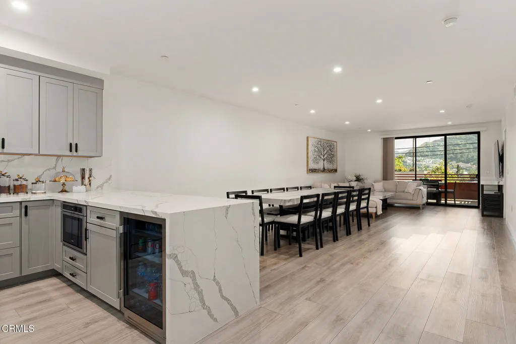 Additional image 4 of 2608 Honolulu Avenue Unit 208, Montrose, CA 91020