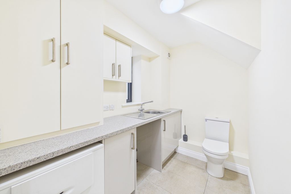 Additional image 6 of 3 bed link detached house to rentHazel Croft, Dore, Sheffield S17