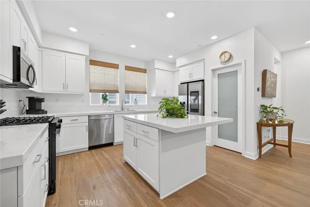 Additional image 3 of 1044 N Anaheim Boulevard Unit 3, Anaheim, CA 92801