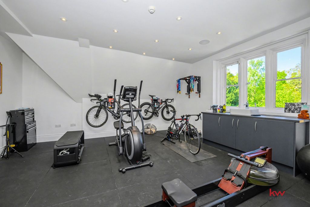 Additional image 15 of 5 bed penthouse for saleGoldings, Hertford SG14