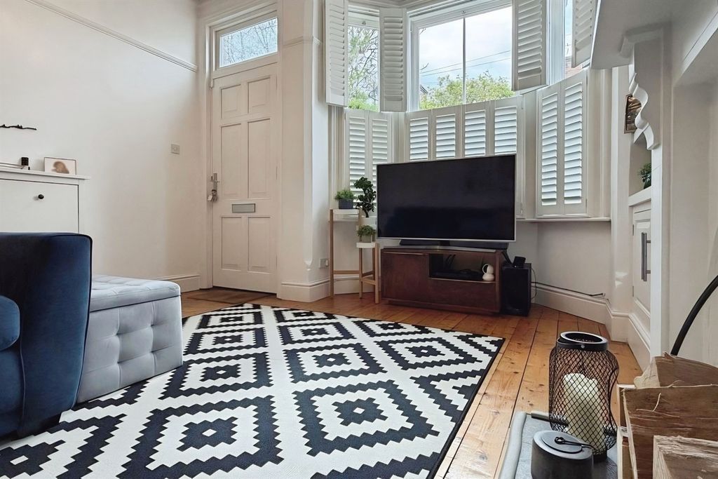 Additional image 13 of 4 bed semi-detached house for saleMiddleton Street, Beeston NG9