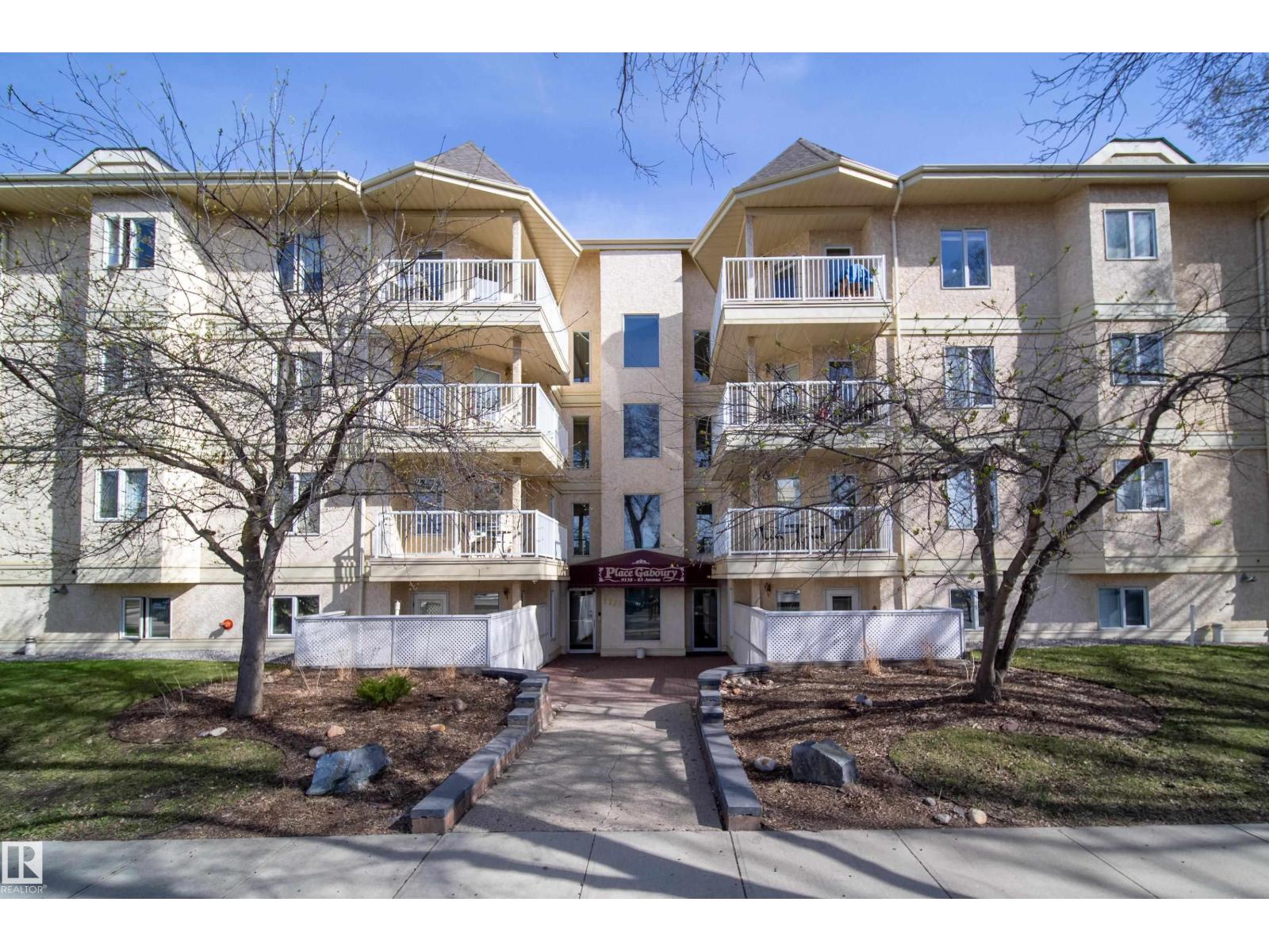 302-9138 83 Avenue NW, Edmonton, AB, T6C1B7