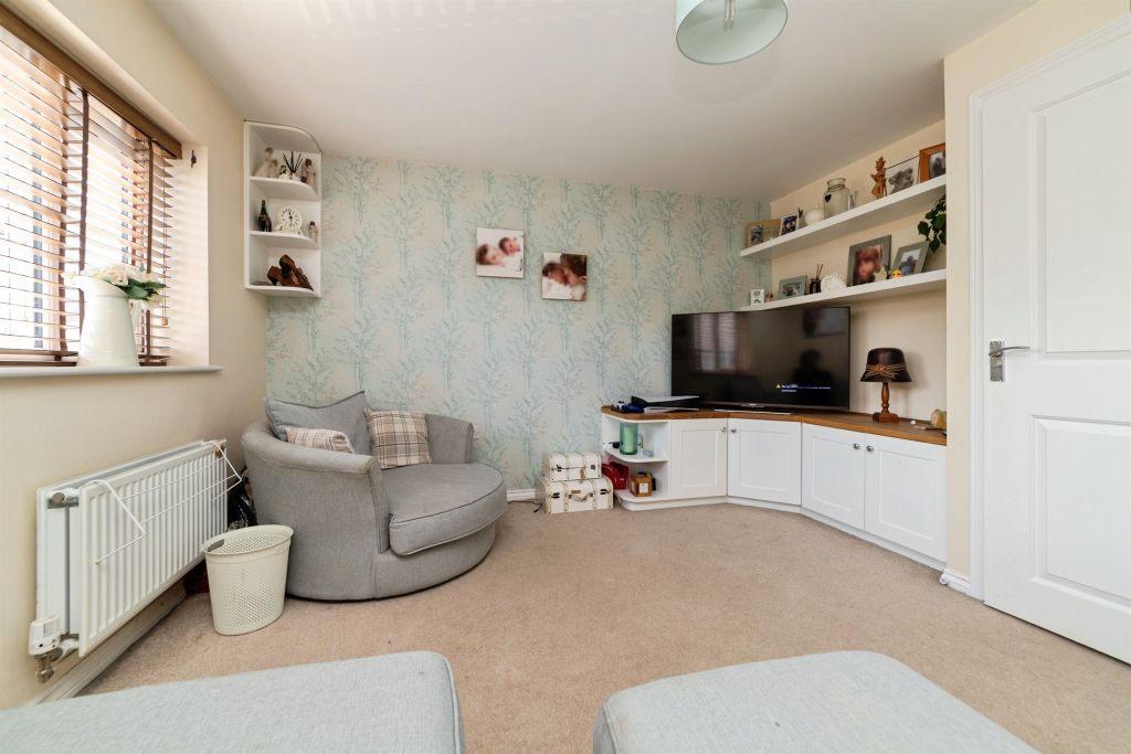 Additional image 13 of 3 bed end terrace house for saleStoney Fields, Watton At Stone, Hertford SG14