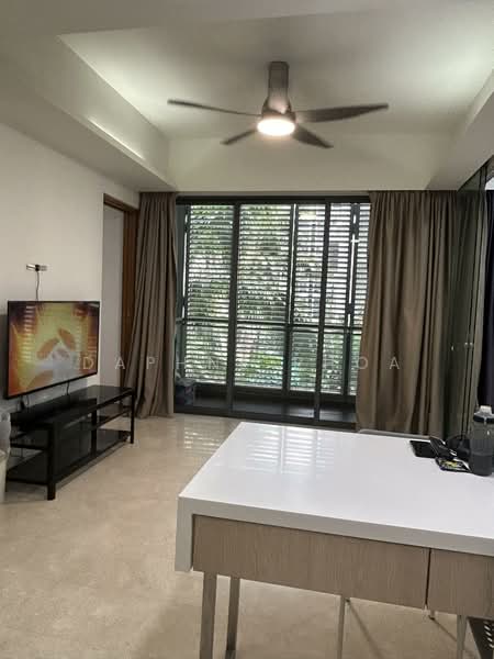 69 Punggol Central photo 2