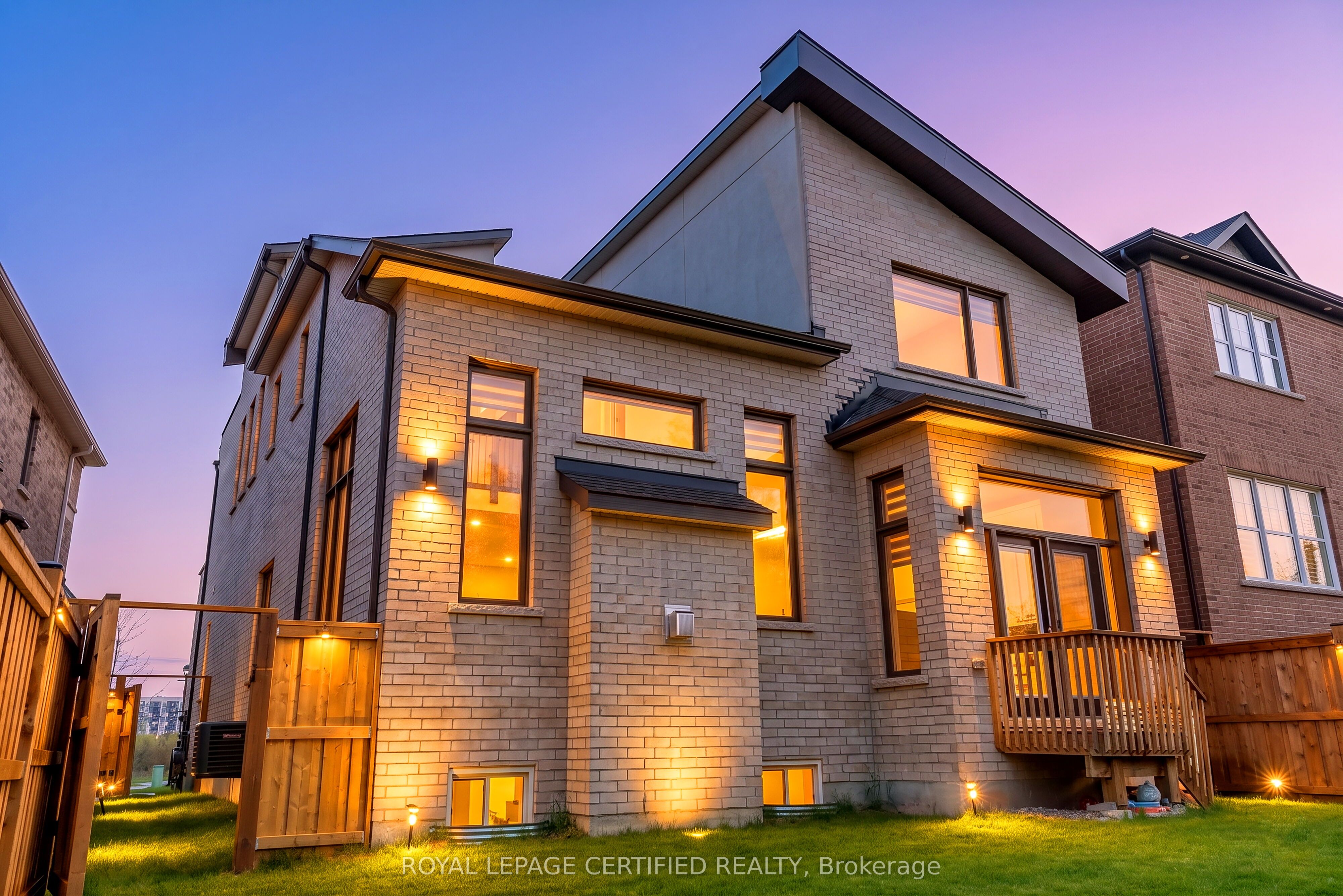 Additional image 2 of 3071 Trailside Drive, Oakville, ON, L6M 0Z4