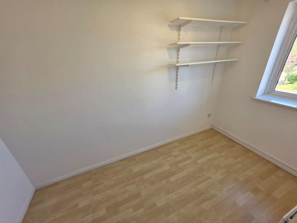 Additional image 8 of 2 bed terraced house to rentPlas St Andresse, Penarth Marina CF64
