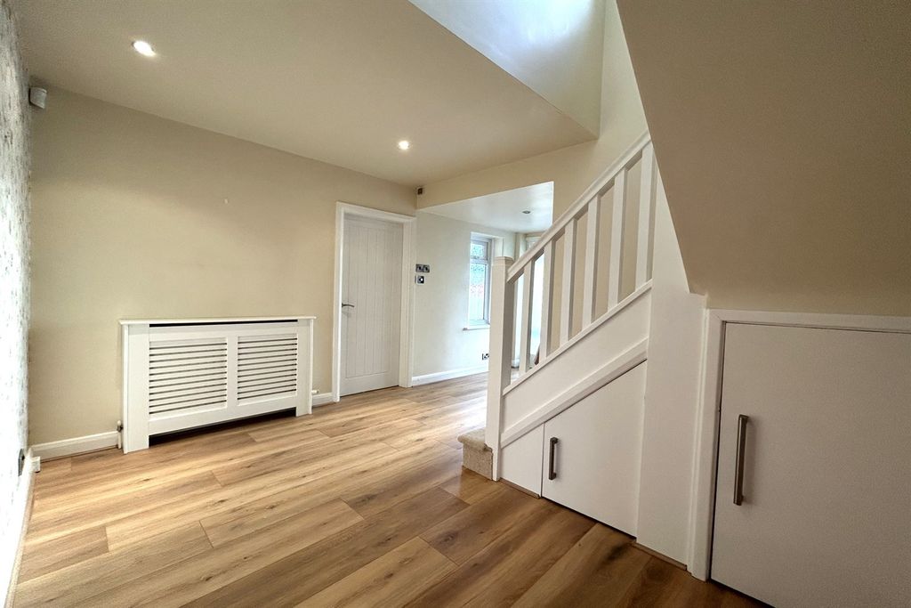 Additional image 4 of 5 bed detached house to rentMalt Kiln Road, Plumley, Knutsford WA16