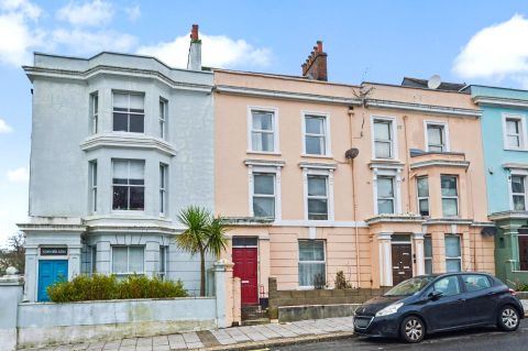 Devonport Road, Plymouth, Devon PL1