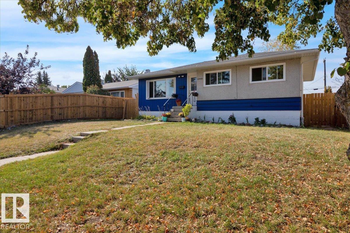 Additional image 2 of 12944 128 Street NW, Edmonton, AB, T5L1E5
