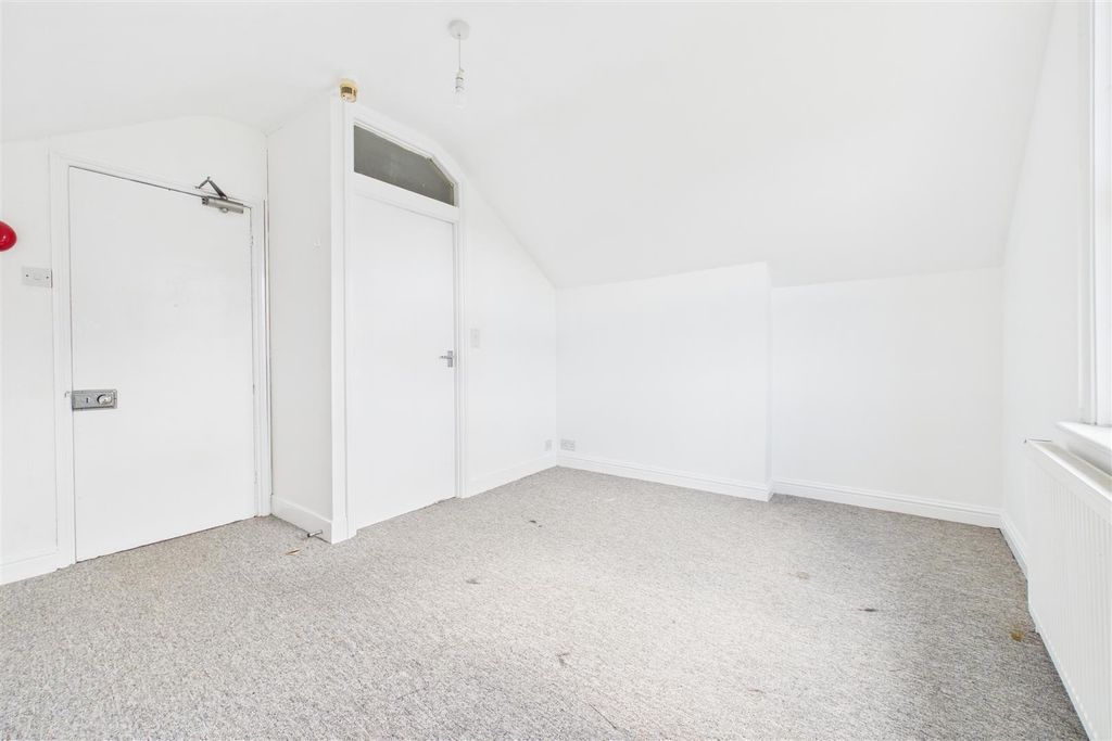 Additional image 34 of 3 bed terraced house for saleHampton Road, Bristol BS6