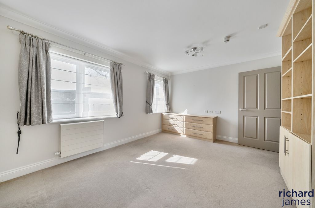 Additional image 17 of 1 bed flat for saleFitzwarren Court, Kingsdown Road, Swindon SN3