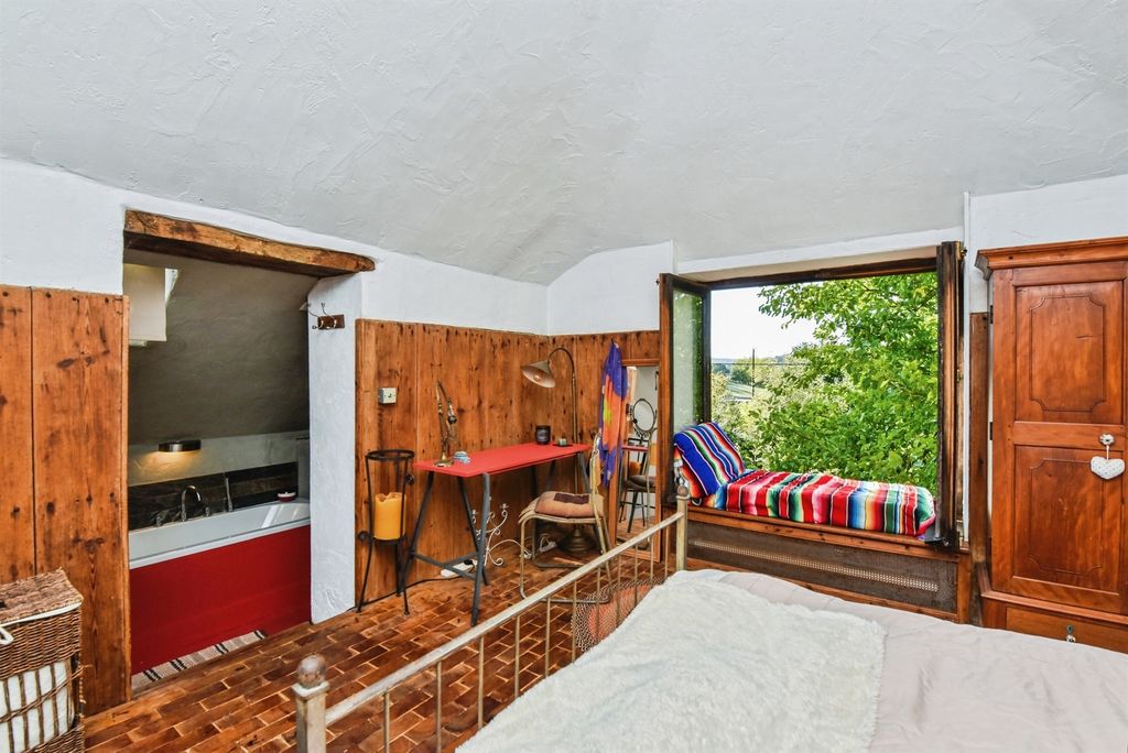 Additional image 16 of 2 bed barn conversion for saleLanes End Hill, Rodden, Frome BA11