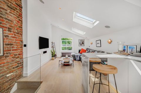 Agamemnon Road, West Hampstead, London NW6